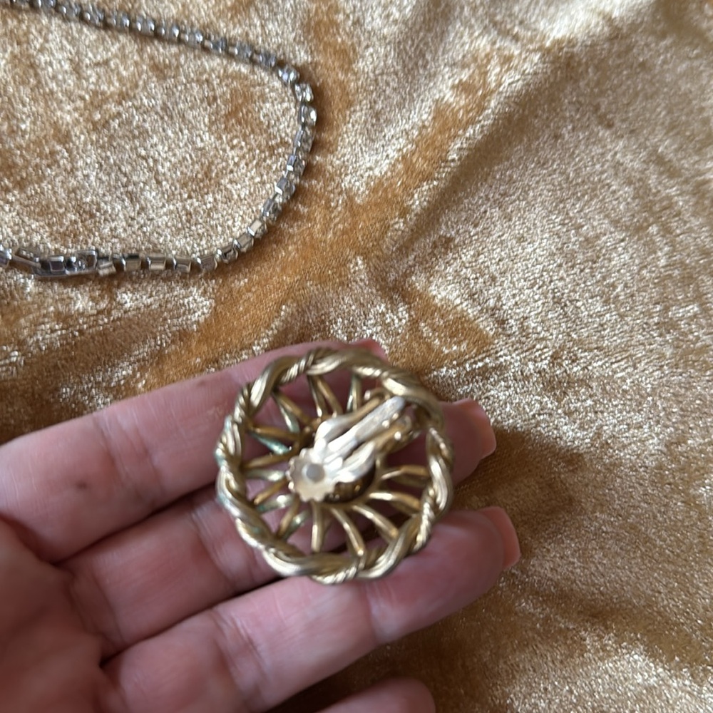 Vintage Costume jewelry mis match odd - Picture 5 of 9